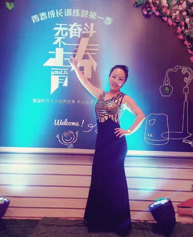 一生有李的第一张照片--东莞闪婚服务中心